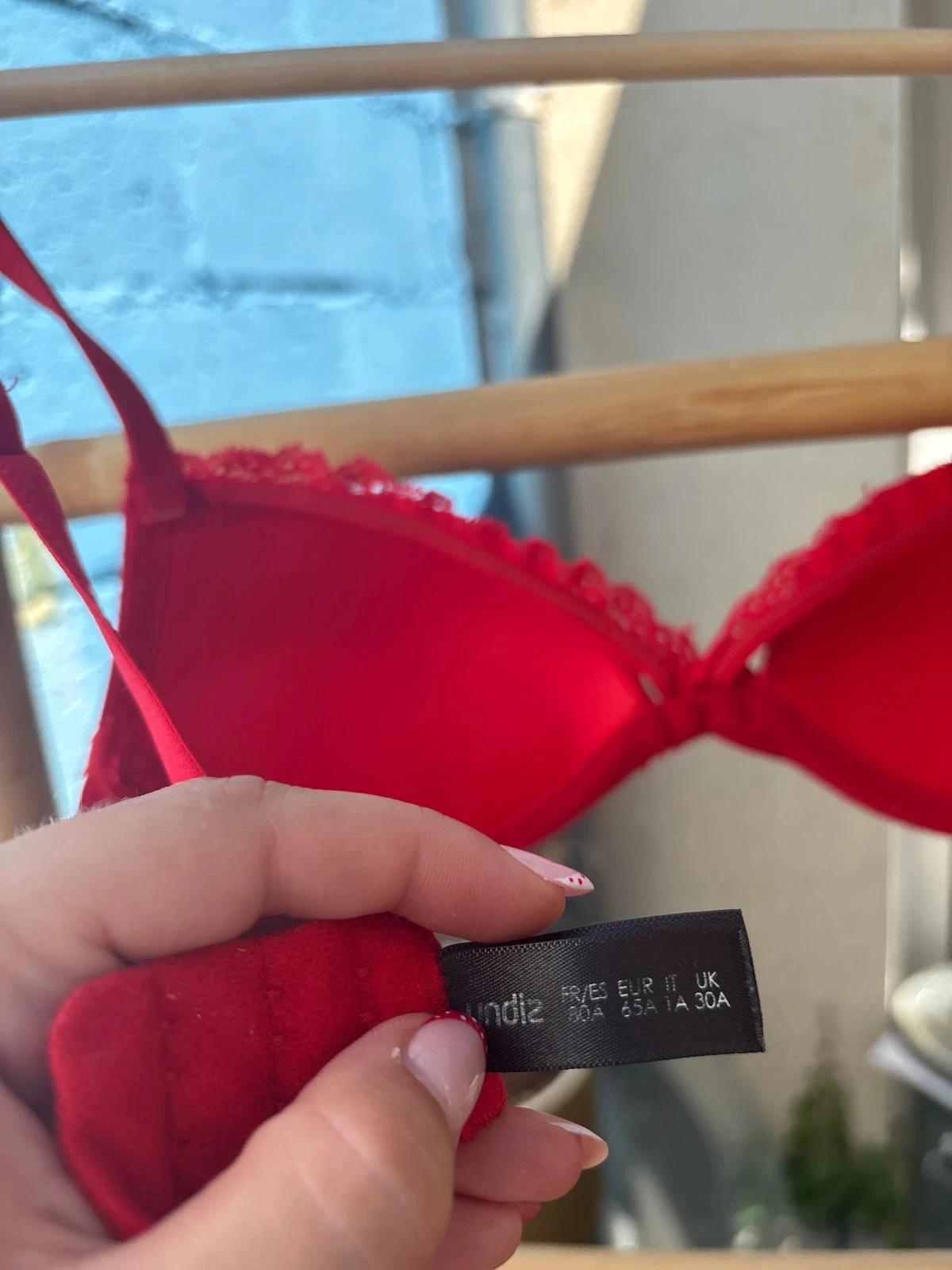 Sutiã vermelho de renda undiz 80A – photo 7